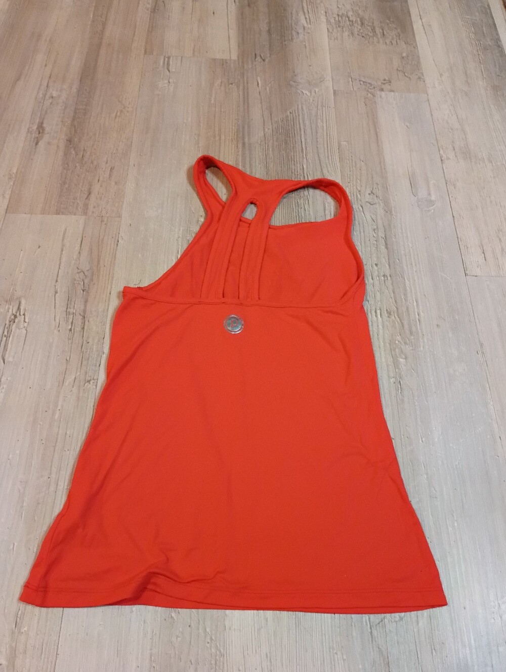 Workout Top - Picture 4 of 5